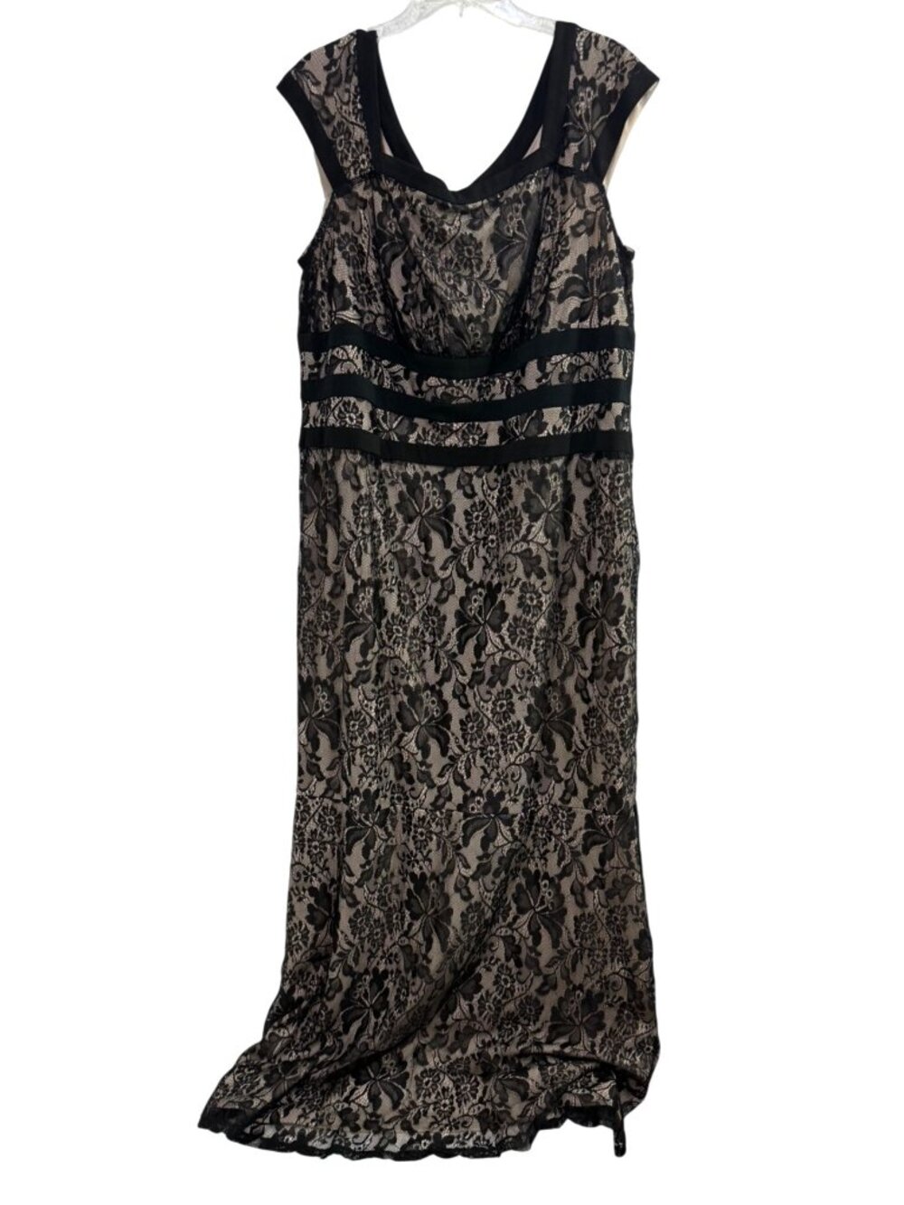 Melrose Black Floral Lace Evening Mermaid Gown Size 18W Sleeveless Lined Sz 18W